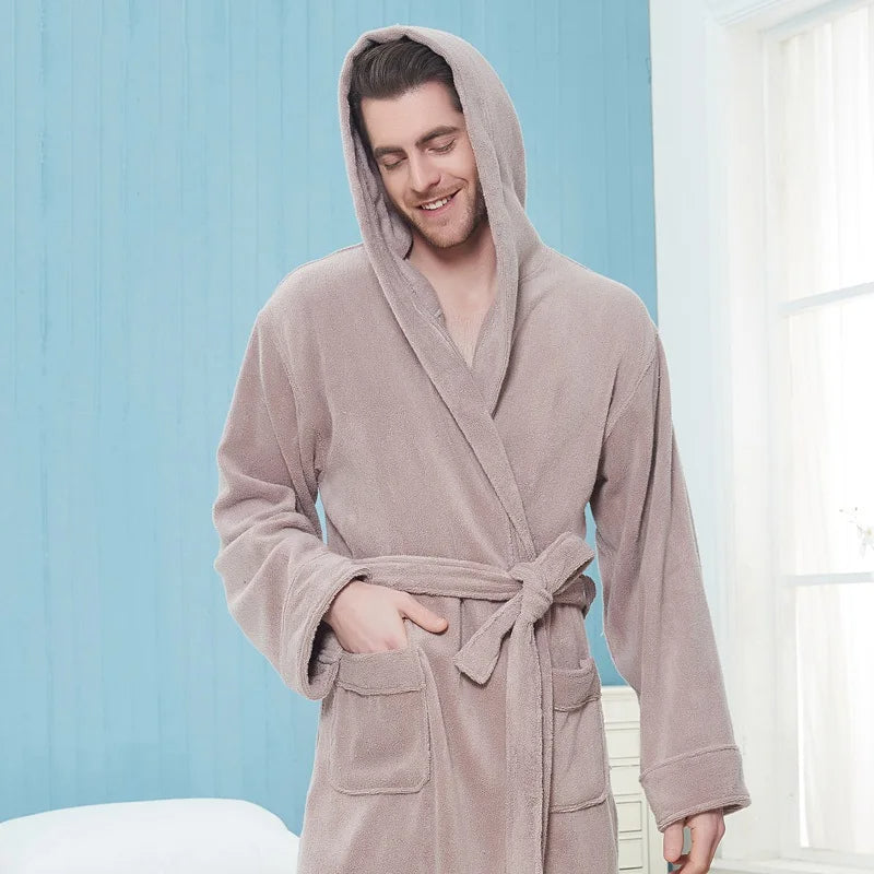Luxus Herren Bademantel WarmthMax: Super warmer Winter Morgenmantel, ideal als Hausanzug oder Geschenk.