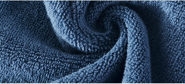 XXL Herren Morgenmantel WarmthMax: Luxuriöser, warmer Bademantel – ideal für Komfort und Stil.