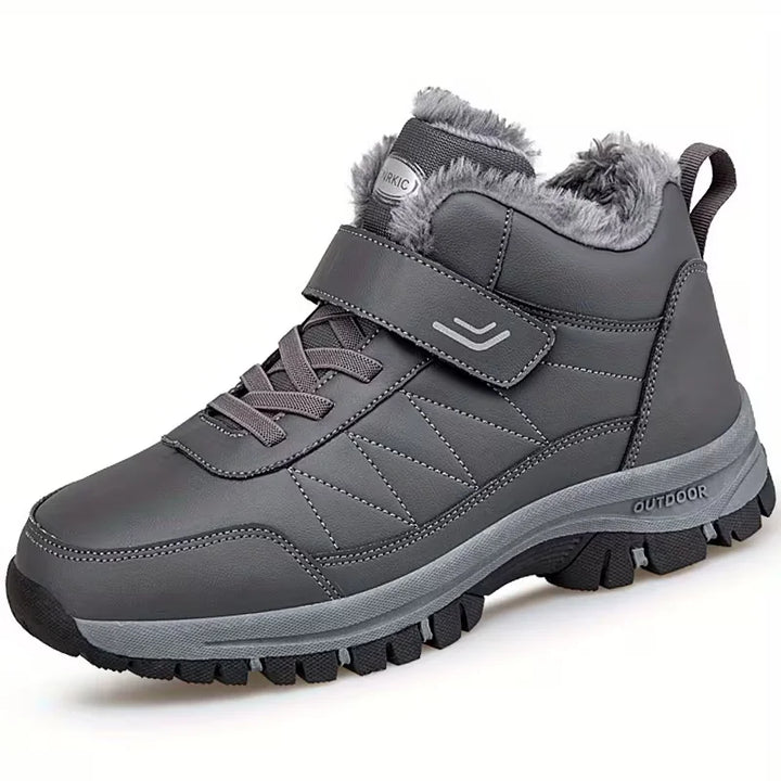 Warme, wasserdichte Chloe Damen Winterstiefel. Gefütterte Knöchelstiefel mit Klettverschluss, rutschfest & komfortabel.