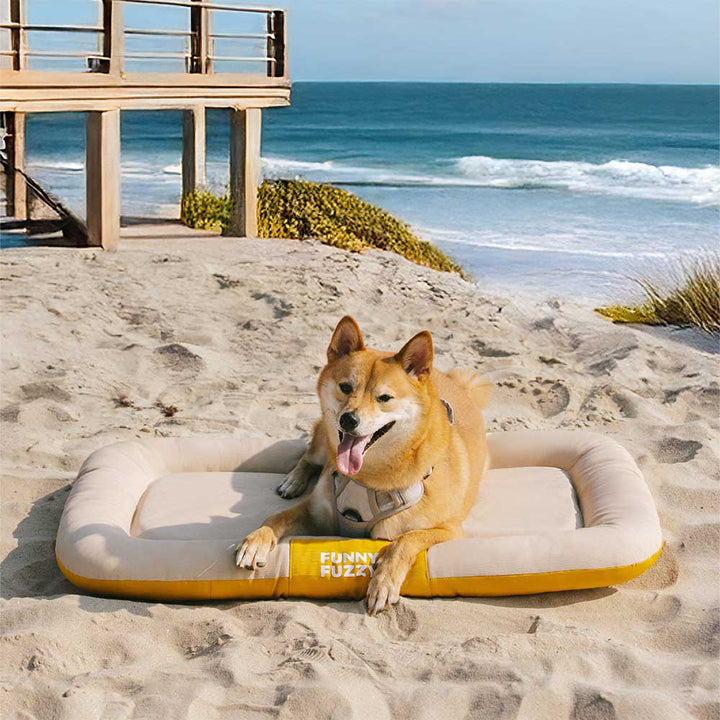 Modische Hundematte outdoor, wasserdicht, orthopädisch und leicht zu pflegen.