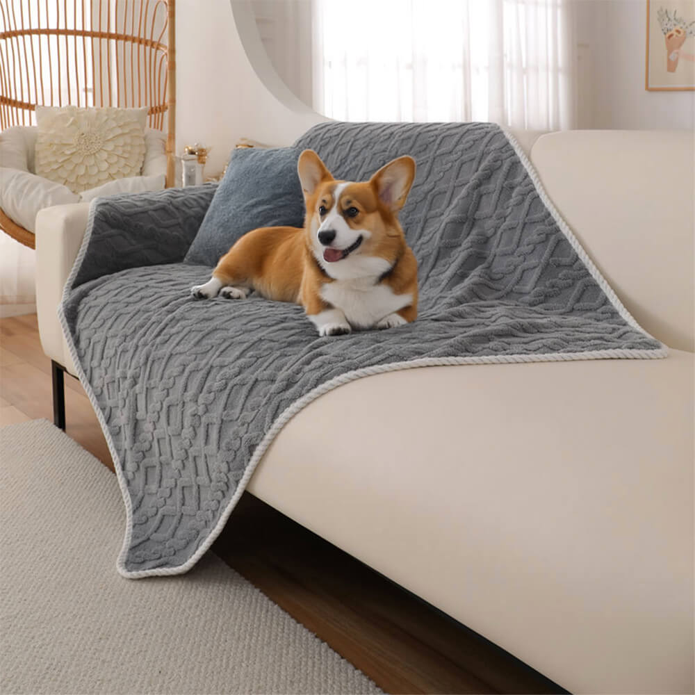 Wasserdichte, kuschelige Hundedecke aus weichem Fleece. Warm & waschbar, ideal als Sofaüberwurf für Haustiere.