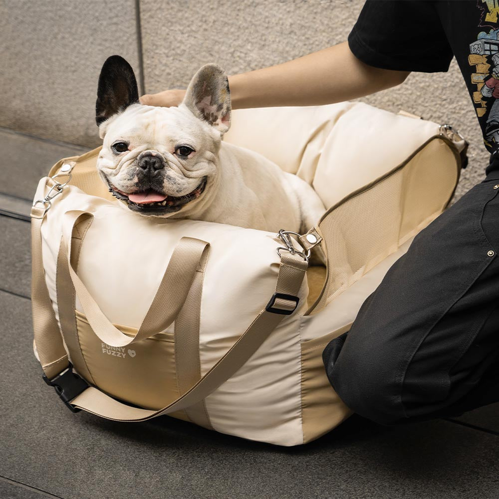 Wasserdichter Hunde-Sitz für das Auto, ideal für Reisen mit kleinen & mittelgroßen Hunden.