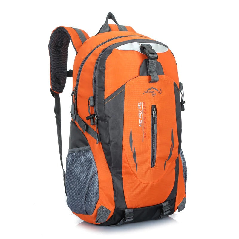 Robuster, wasserdichter Trekking-Rucksack für anspruchsvolle Touren. Unisex-Reisegepäck für Outdoor & Abenteuer.