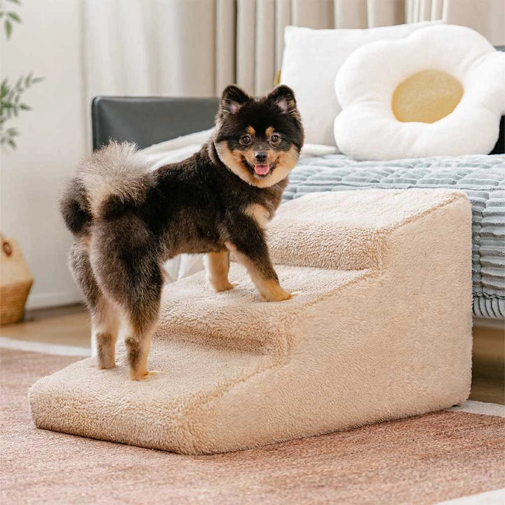 Weiche Hundetreppe mit Stufen in Khaki für Gelenkschutz, ideal für kleine & ältere Hunde zum Couchzugang.