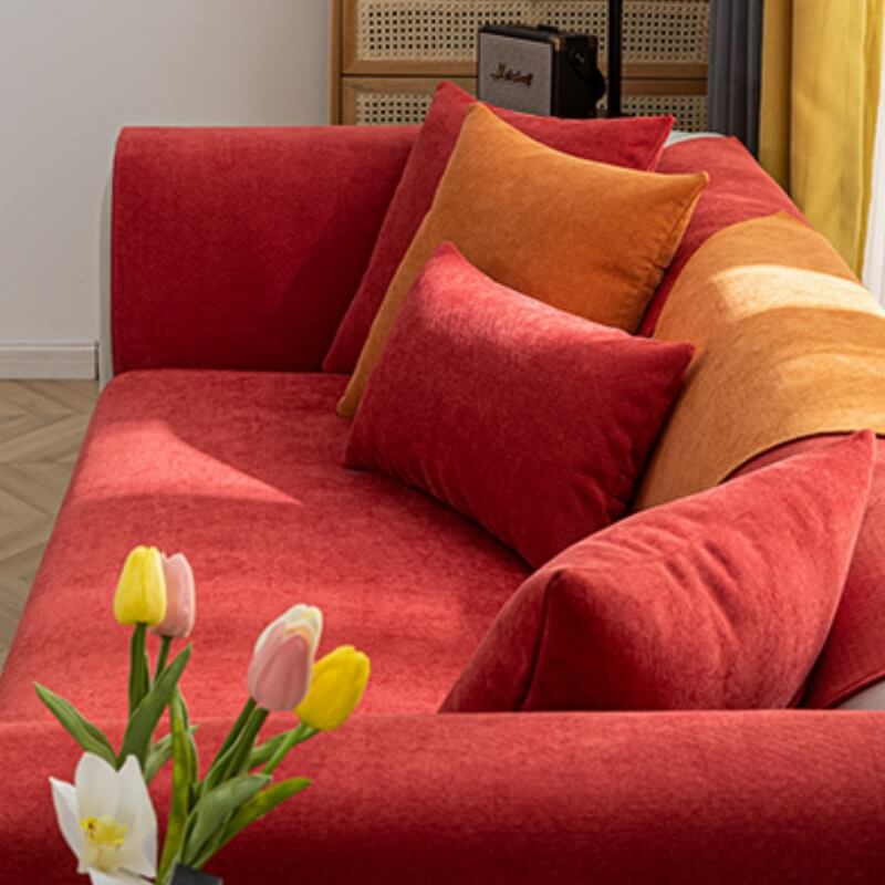 Rutschfester Chenille Sofabezug als moderne Dekoration und umfassender Sitzschutz.