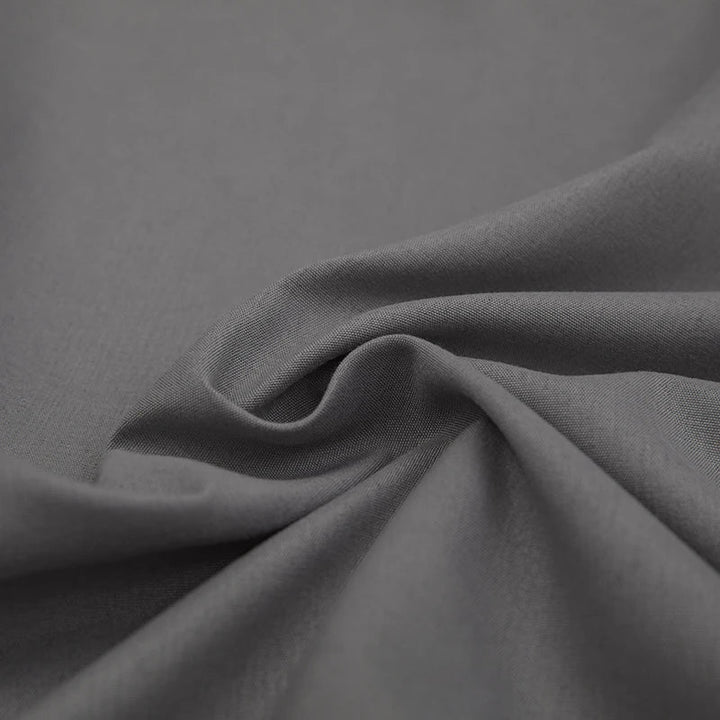 Der weiche Leinen-Bettbezug SoftLuxe, eine langlebige Heimtextilie für ein elegantes, komfortables Schlafzimmer.