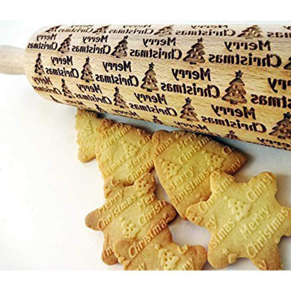 Ideales Weihnachtsgeschenk: Präge-Nudelholz aus Ahorn für kreatives Backen von festlichen Keksen und Gebäck.