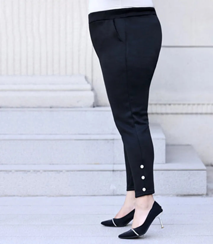 Formelle Damen Business-Hose, Übergröße, zeitlos elegant und angenehm zu tragen.