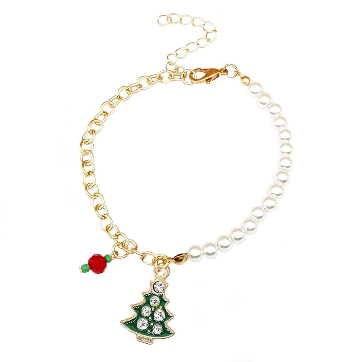 Geschenkidee: Damen Weihnachts Charm Perlenarmband mit festlichen Anhängern. Stilvoller Winter Damenschmuck.