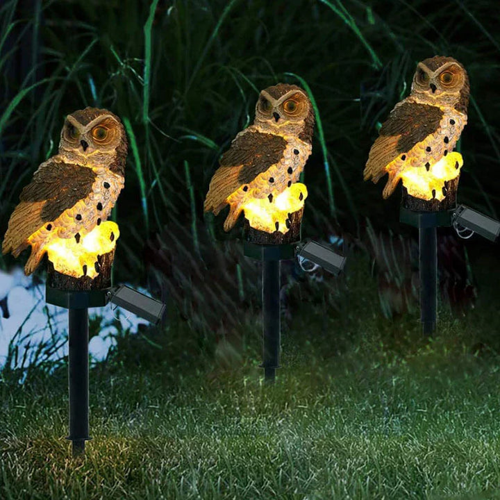 Dekorative Eulen-Solarlampe für den Außenbereich. Ideal als Gartenlampe oder Terrassenbeleuchtung mit Solartechnik.