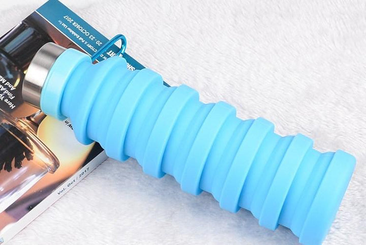 Umweltfreundliche, zusammenklappbare Silikon-Flasche in frischer Farbe. Robust & flexibel für Outdoor.